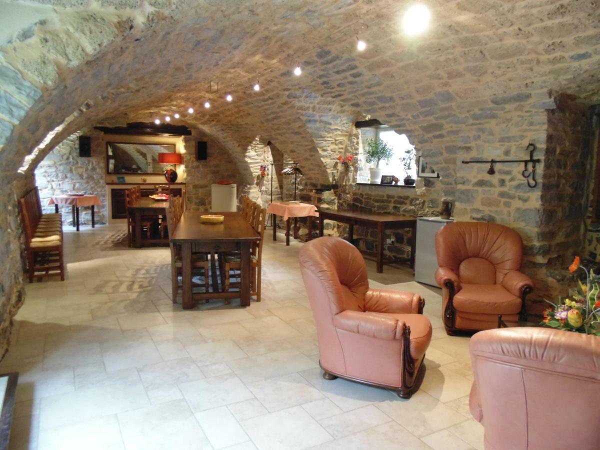 Chambres D'Hotes Lou Jassou Lapanouse-de-Cernon Esterno foto